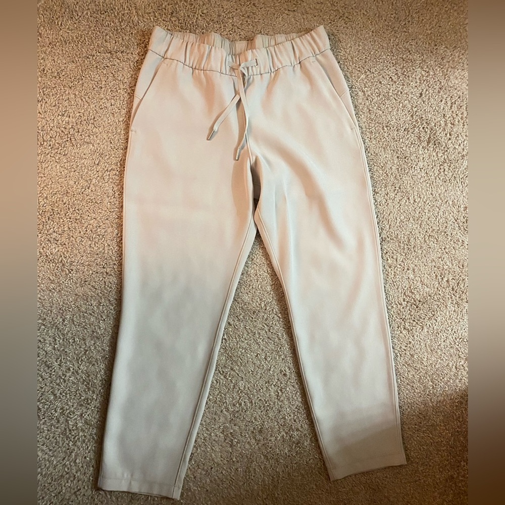 Lululemon on the fly woven pants